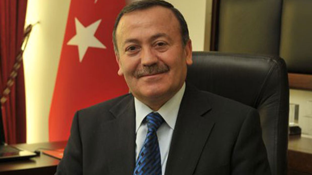 Hayrettin Güngör Bir Daire Başkanını Daha Görevden Aldı!