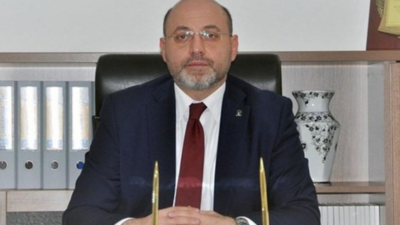 AKP'den şok istifa! 'Hakkınızı helal edin' dedi