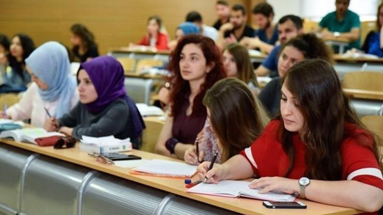 2 Yıllık Önlisans Bölümleri ve Kontenjanları