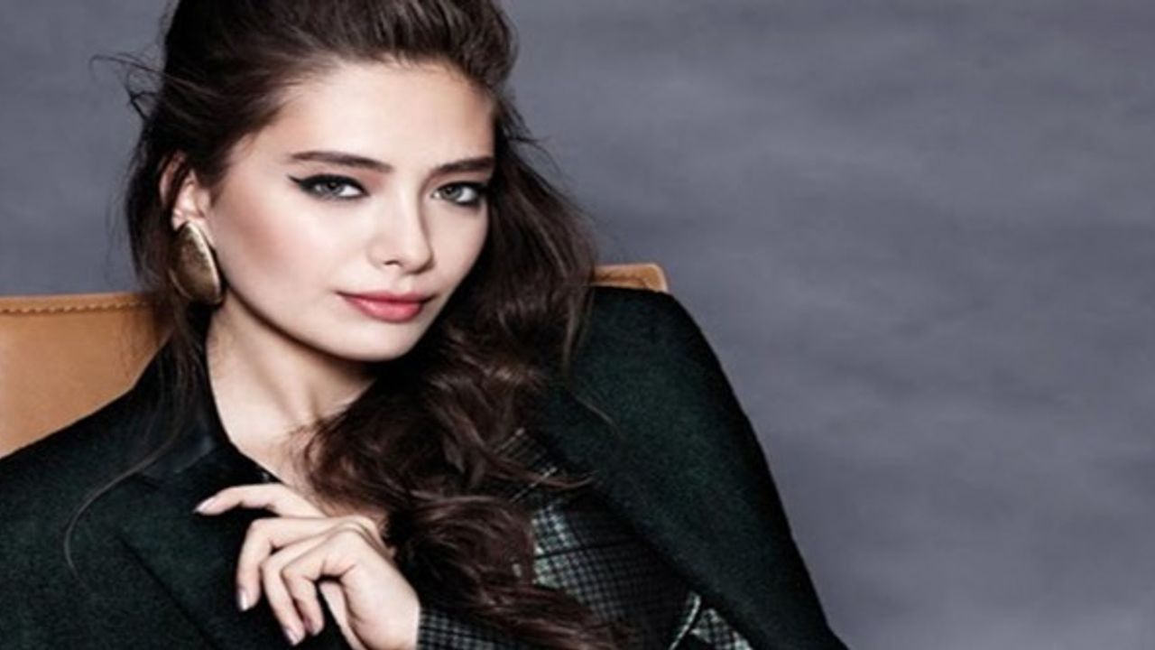 Neslihan Atagül Kimdir?