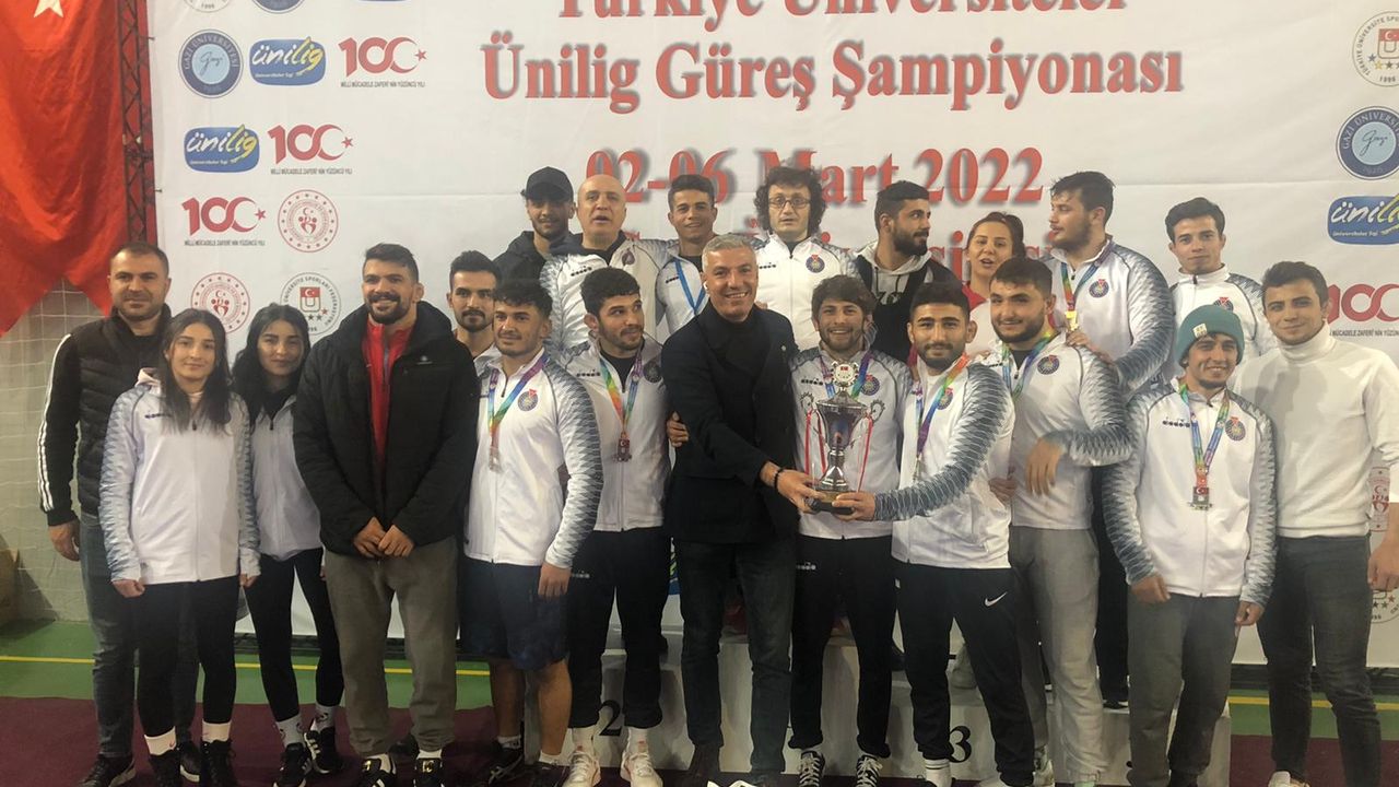 Kahramanmaraş Sütçü İmam Üniversitesi Güreş Takımı'ndan Büyük Başarı