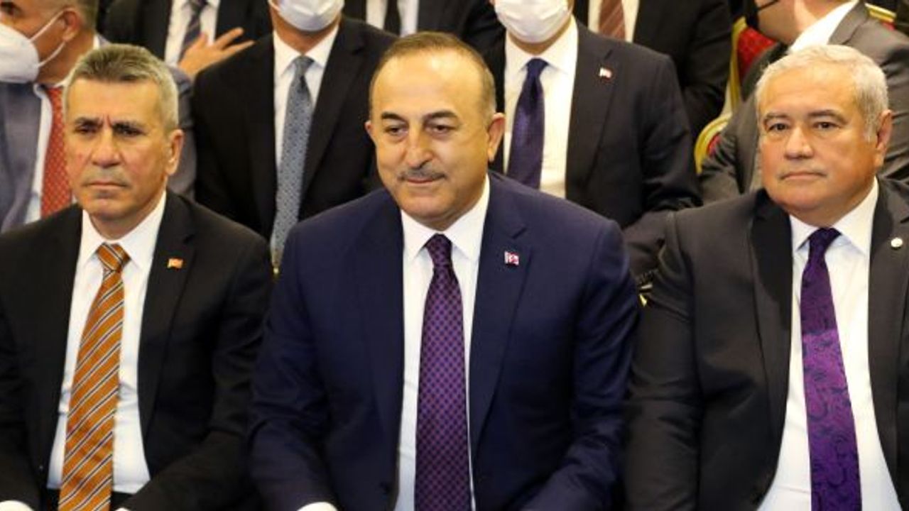 Bakan Çavuşoğlu: "Ukrayna’da 70 vatandaşımız var, bugün onları da çıkarmaya çalışıyoruz”