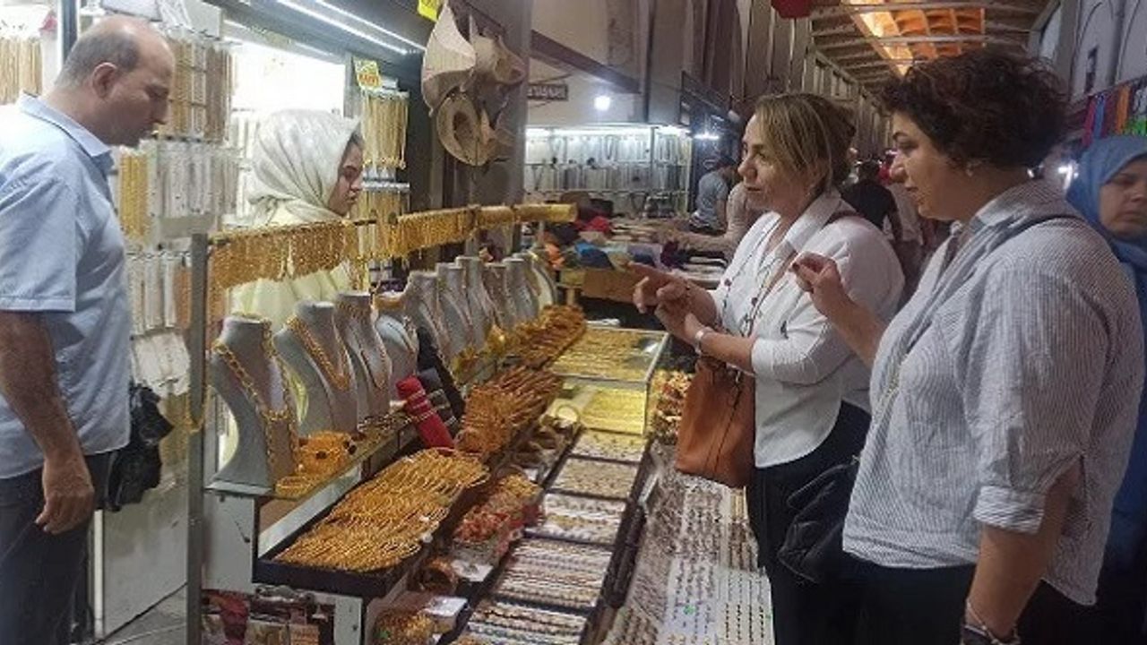 Kahramanmaraş'ta İmitasyon Altınlara Yoğun İlgi: Gerçeği 350 Bin TL