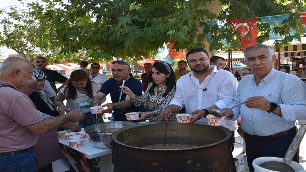 Başkan Çabukel: Aşure Farklılıklarımızın Zenginlik Olduğunu Gösterir!