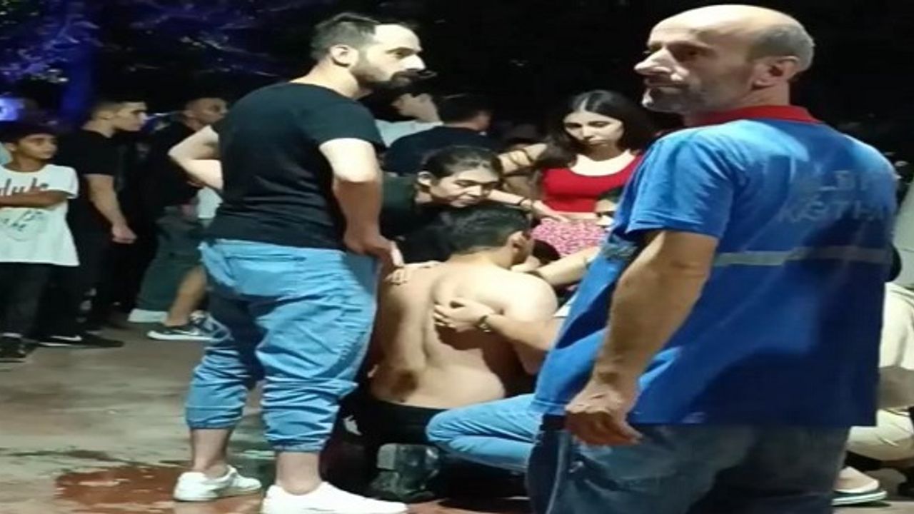 Konserde Bıçaklı Saldırı! 2'si Polis 6 Kişi Yaralandı