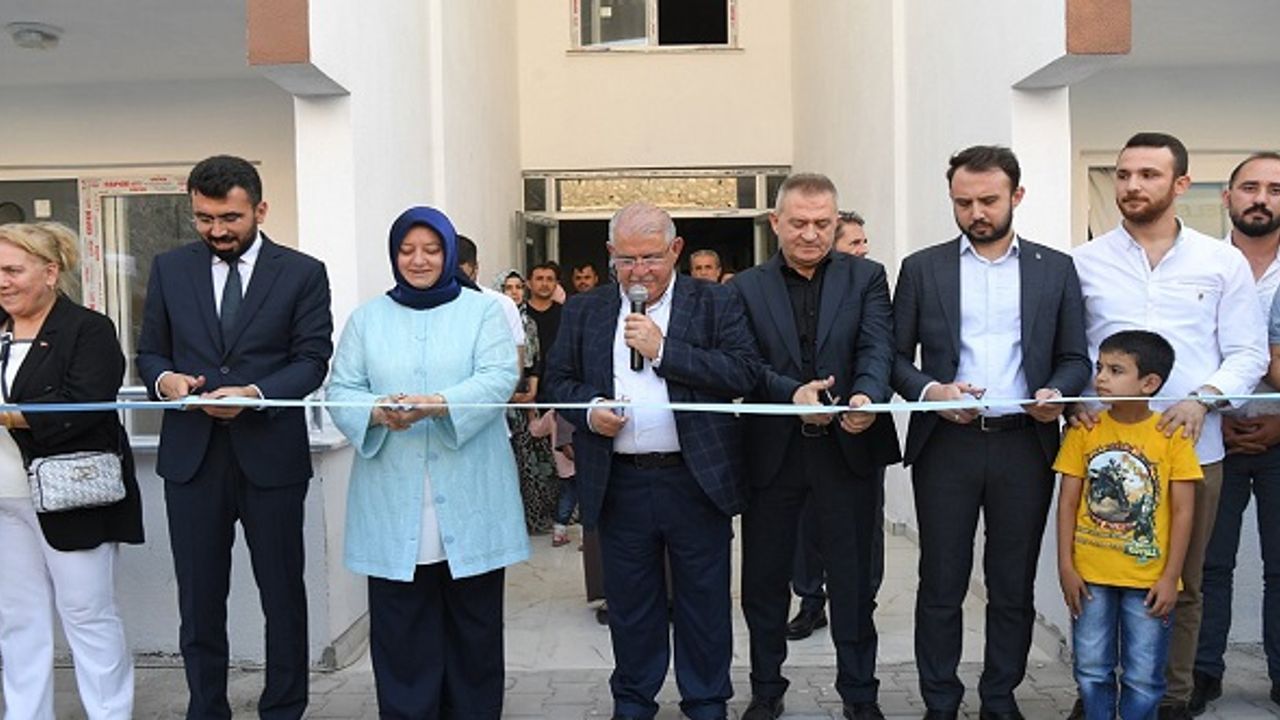 Onikişubat Belediyesi’nin Yaptığı 147 Konutun Tapuları Teslim Edildi