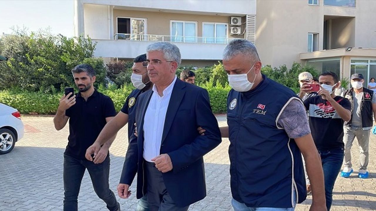Mersin'de 30 PKK/KCK şüphelisinin yakalanmasına yönelik operasyon başlatıldı