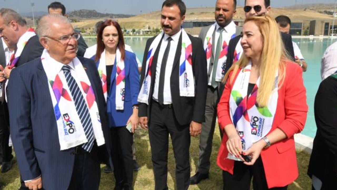 Başkan Mahçiçek, MHP teşkilatlarına EXPO 2023’ü anlattı