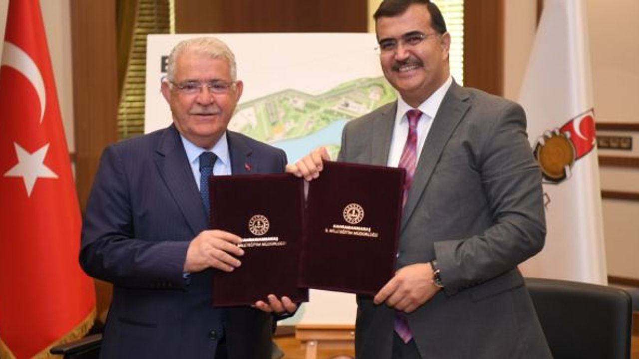 ‘Kahramanmaraş Bilgiyle Buluşuyor Projesi’nin protokolü imzalandı