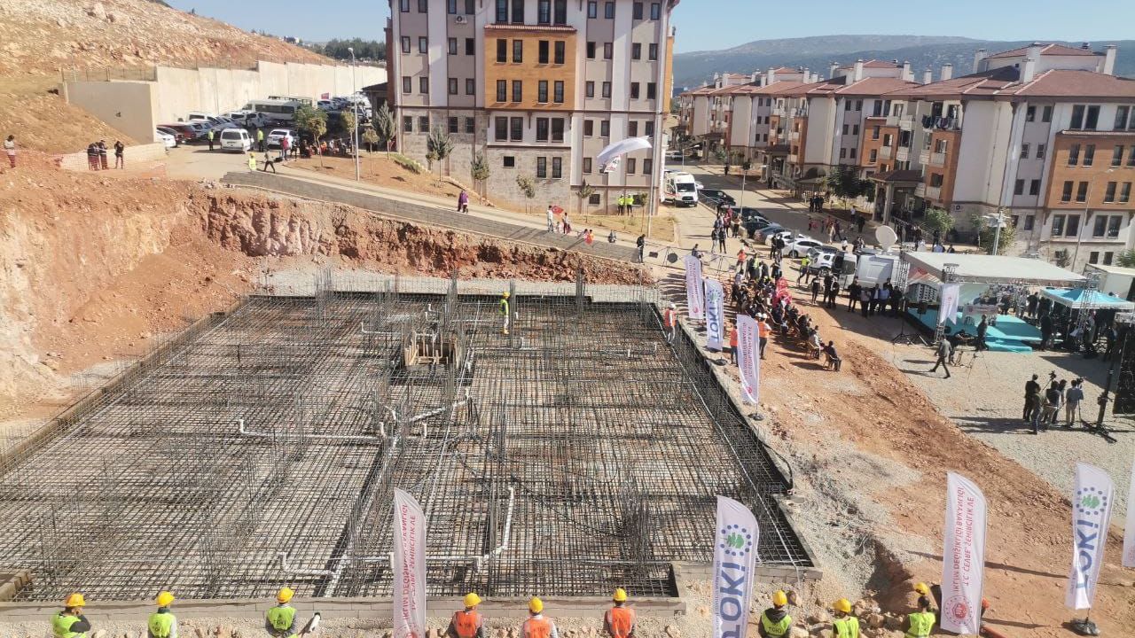 Kahramanmaraş’ta TOKİ sosyal konut projesi temeli atıldı