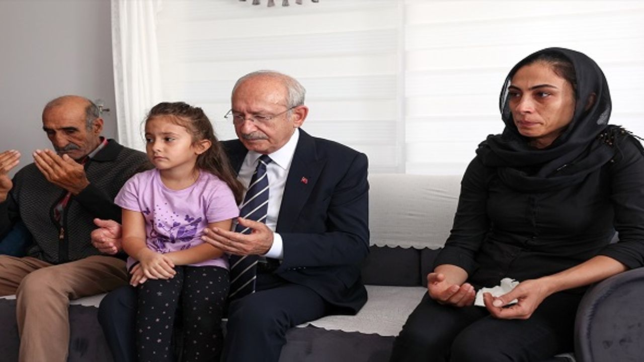Kılıçdaroğlu'ndan şehit ailesine taziye ziyareti