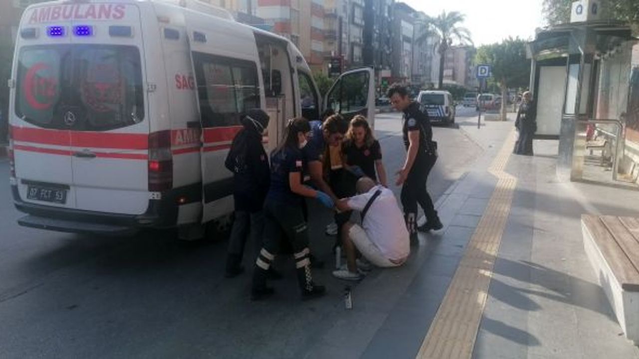 Kozmetik Ürünlerini Karıştırıp içti Hastanelik Oldu
