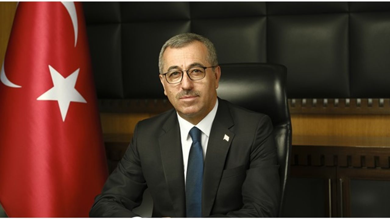 Başkan Güngör Öğretmenler Günü Mesajı Yayınladı!