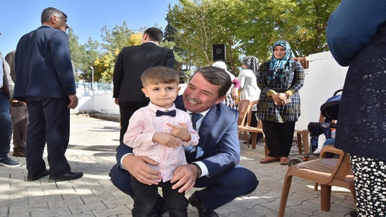 Başkan Okumuş; Güzel Mahallemize Daha Da Güzelleştirip Şehirde Ne Varsa Buraya Da Getireceğiz.