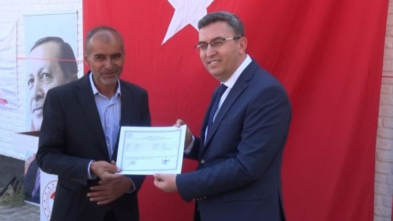 Kahramanmaraş’ta belge alan operatörler hasada başladı