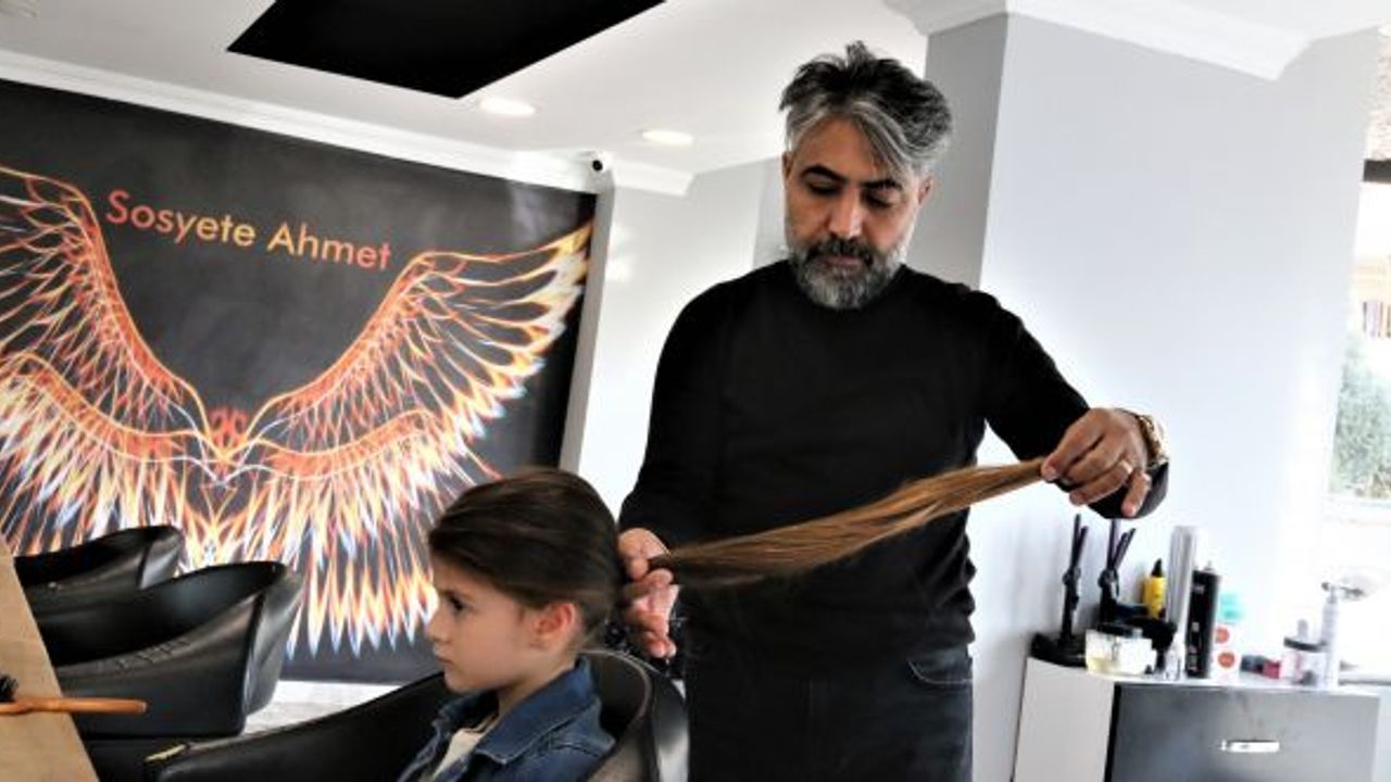 Lösemili çocuklara peruk olsun diye saçlarını feda etti!