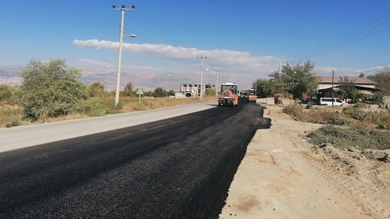 Onikişubat’ta Grup Yolları Büyükşehir’le Yenileniyor