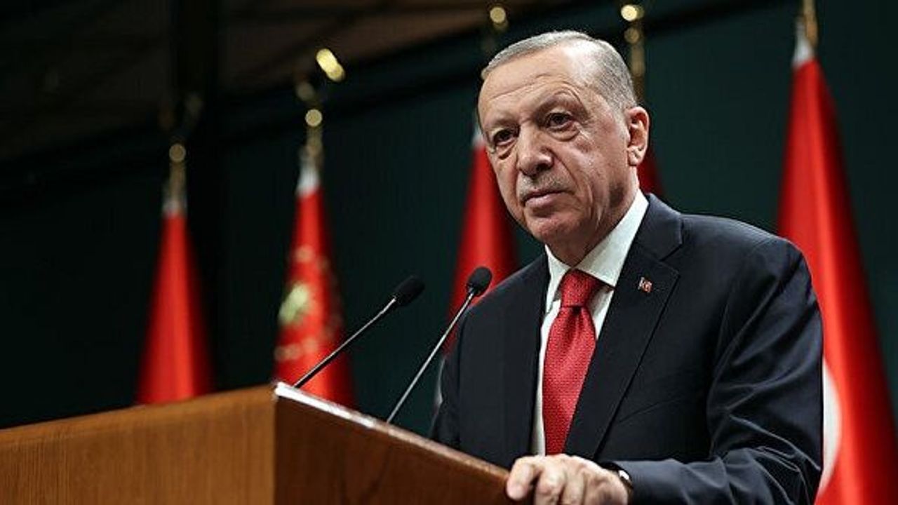 Son anket sonuçları açıklandı: Erdoğan, 3 ismin gerisinde kaldı