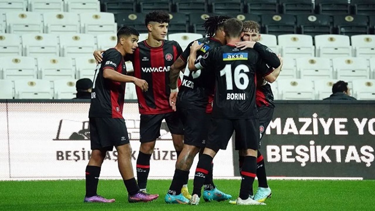 Uşakspor Fatih Karagümrük Maçı Canlı İzle