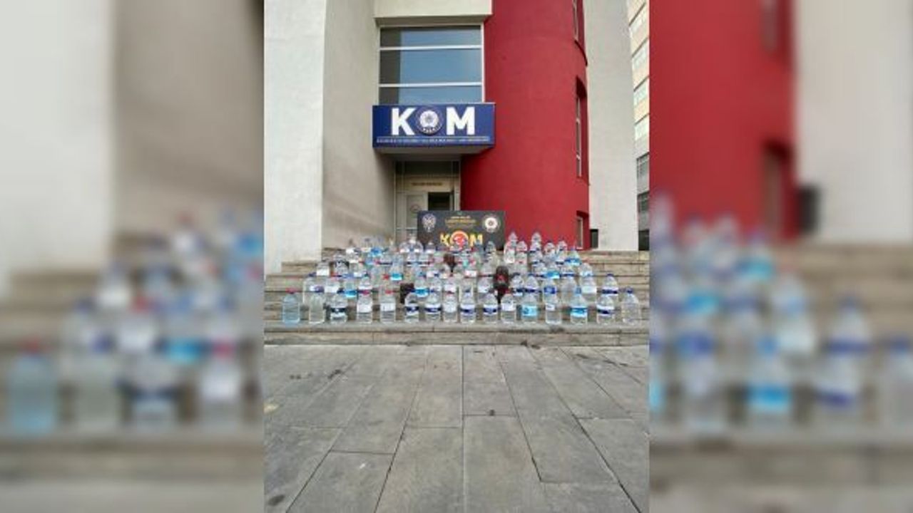 Sahte alkol operasyonunda 2 kişi gözaltına alındı