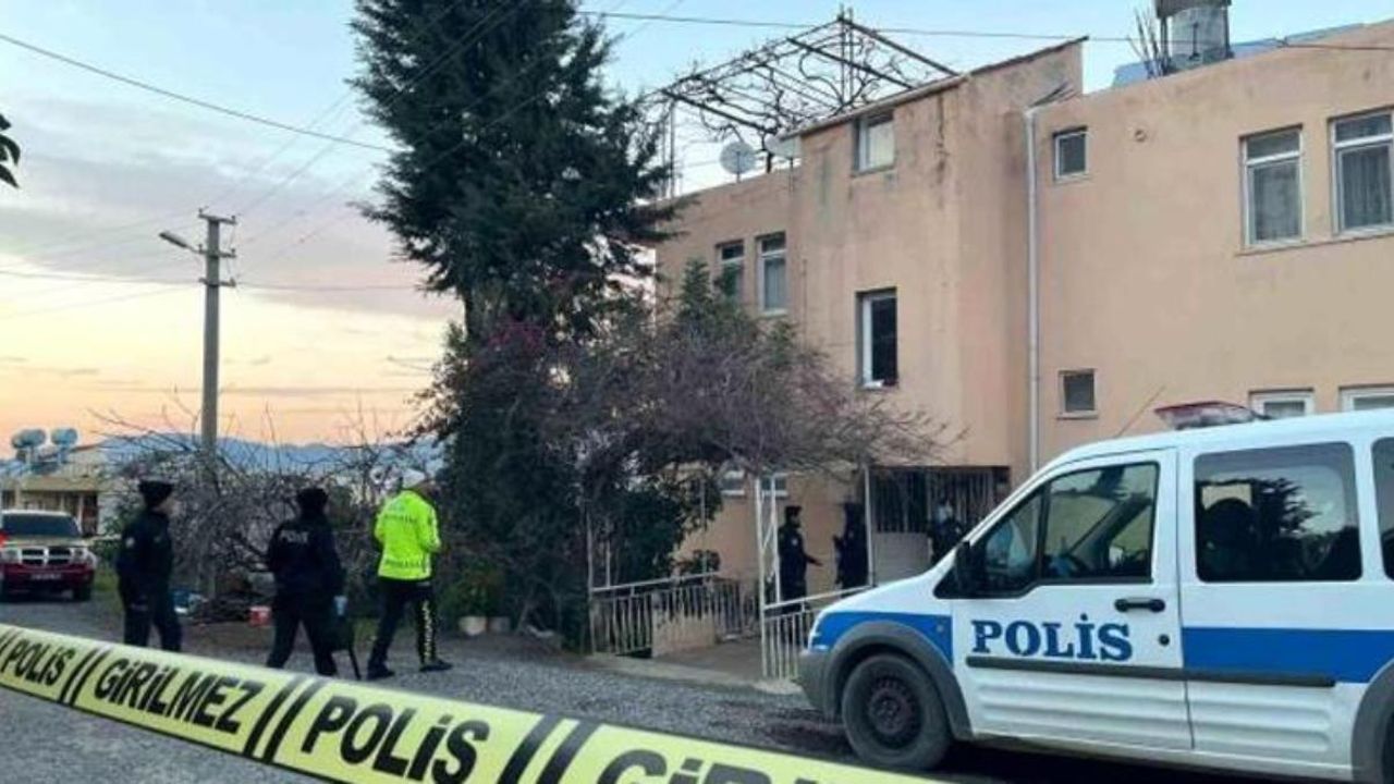 Yaşlı Kadın Boynundan İple Asılmış Halde Ölü Bulundu