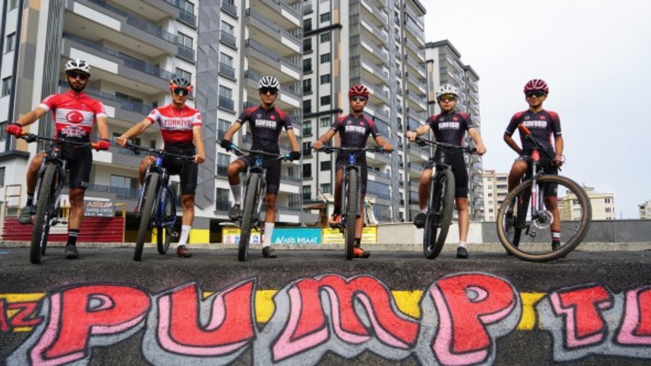 Kahramanmaraşlı Milli Pedallar Büyükşehir’in Parkurunda Piste Çıktı