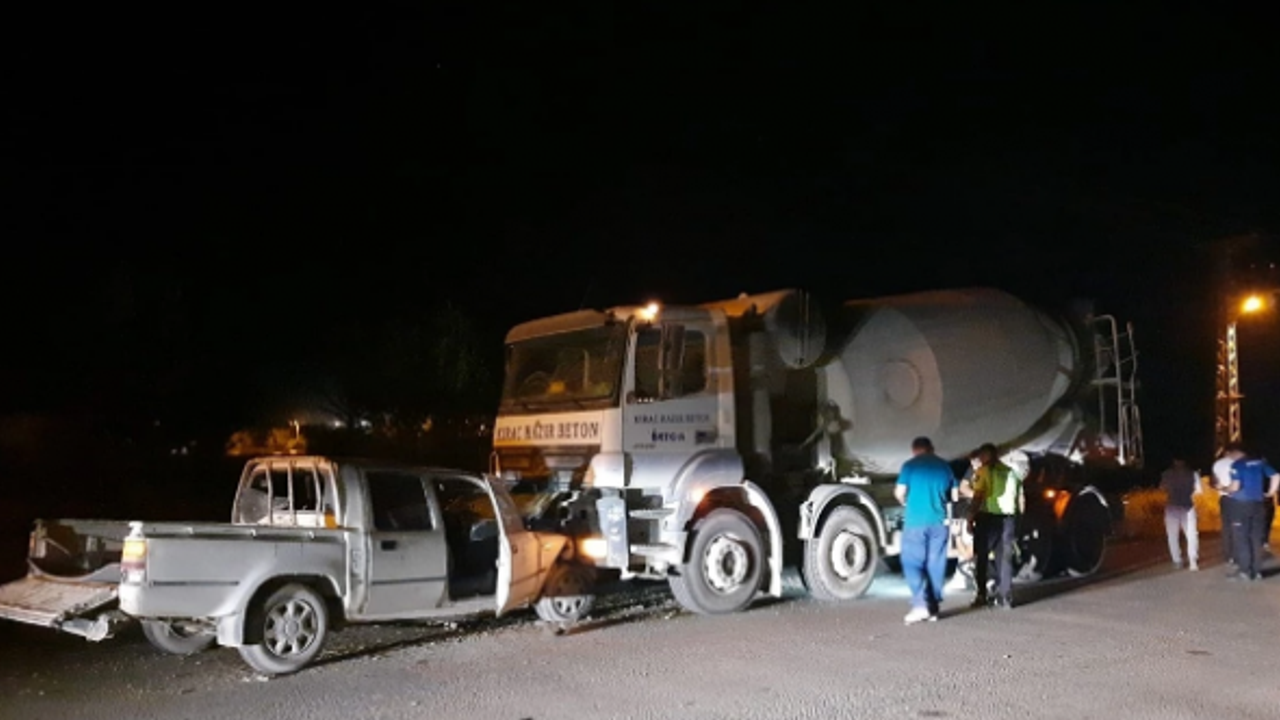 Kahramanmaraş'ta Beton Mikseri ile Pikap Çarpıştı: 7 Yaralı