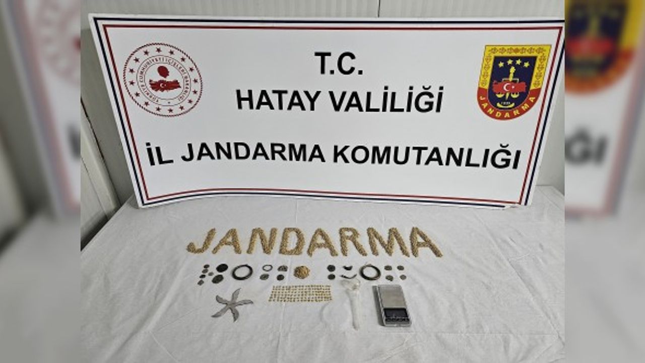 Hatay’da evinde yapılan aramada 8 bin 248 küçük altın sikke ele geçirilen şahıs gözaltına alındı