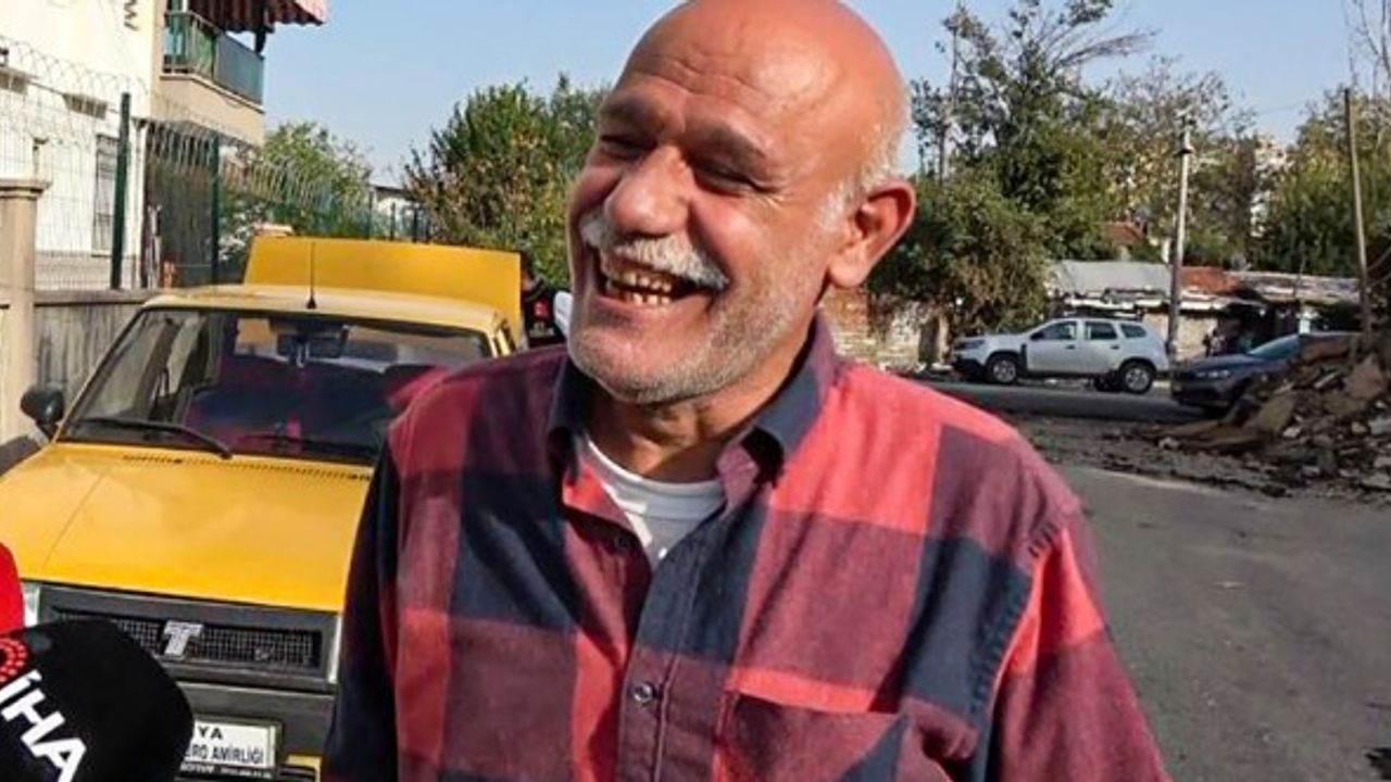 Çalınan arabasında hırsızın bıraktığı sürprizi görünce kahkahaya boğuldu