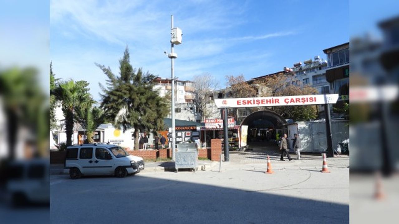 Hatay'da prefabrik iş yeri esnafı halinden memnun