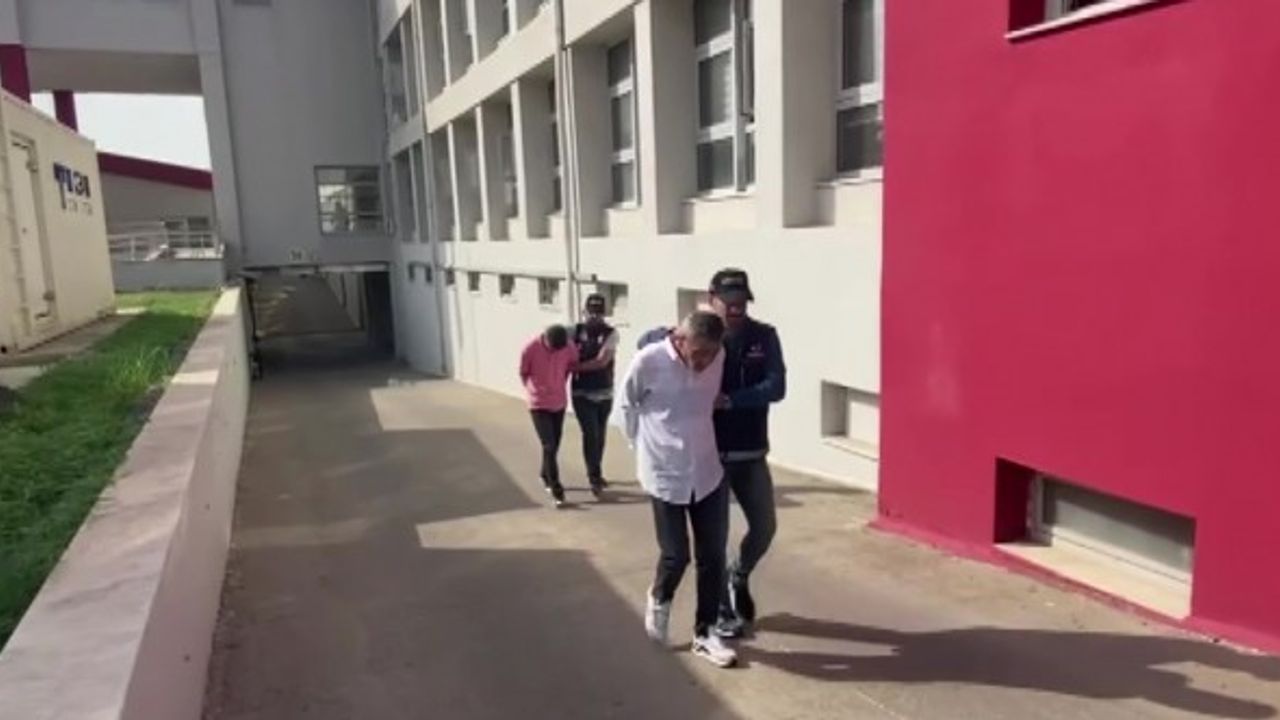 Polis 122 kilo skunk ele geçirdi, iki şüpheli tutuklandı