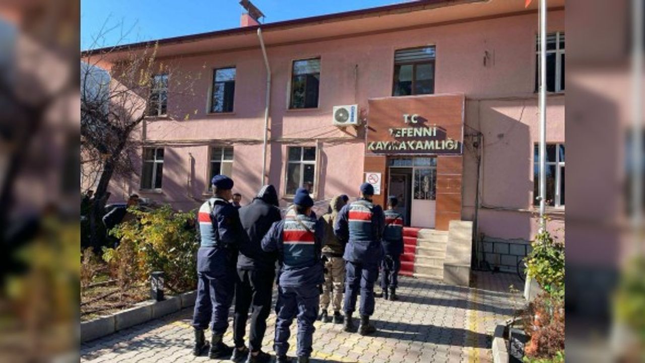 Burdur'da yakalanan 12 şahıs cezaevine gönderildi