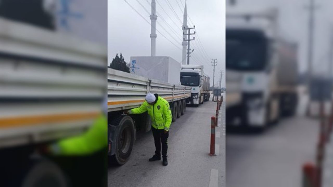 Burdur Emniyetinin kış lastiği denetiminde 81 araca ceza işlem uygulandı