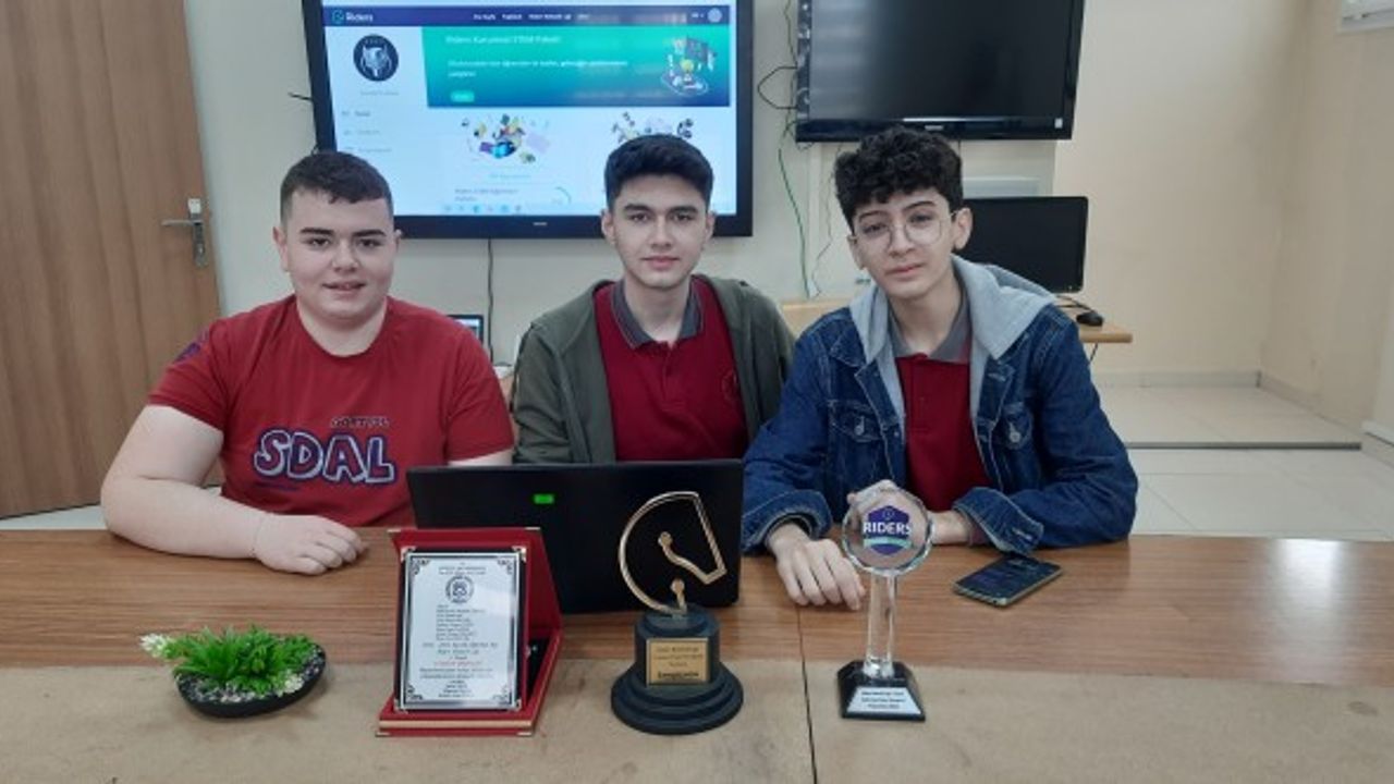 Depremin çocukları robotik kodlamada dünya üçüncüsü oldu