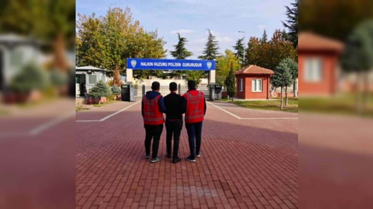 Isparta'da 12 yıl 5 ay hapis cezası ile aranan firari yakalandı