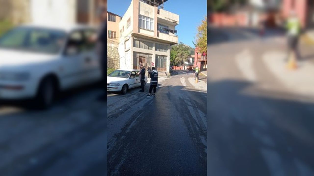 Kozan’da kumar oynayan 5 şahsa 24 bin TL para cezası