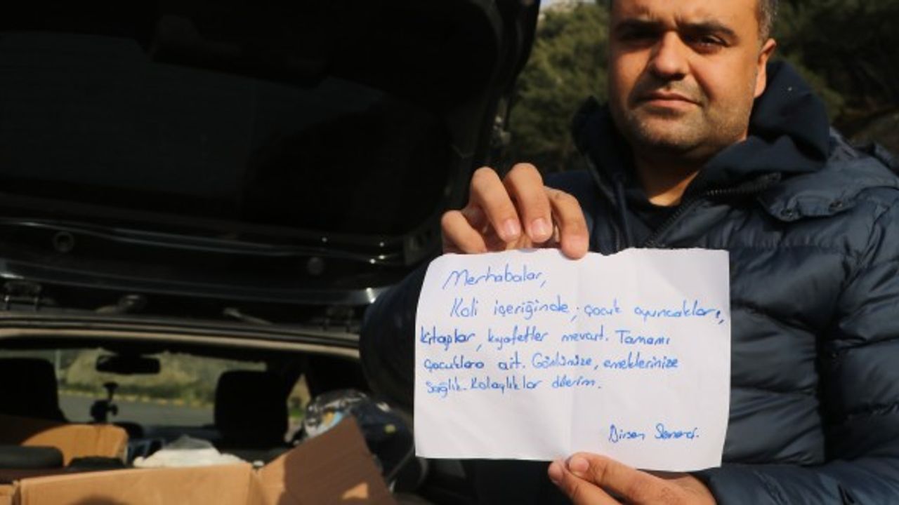Asrın felaketinde 11 ay geride kalırken, yardım kolilerinden çıkan notlar duygulandırmaya devam ediyor
