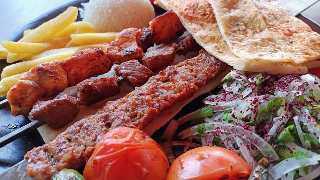 Kahramanmaraş’ta Yemek Fiyatları İstanbul’a Rakip Oldu