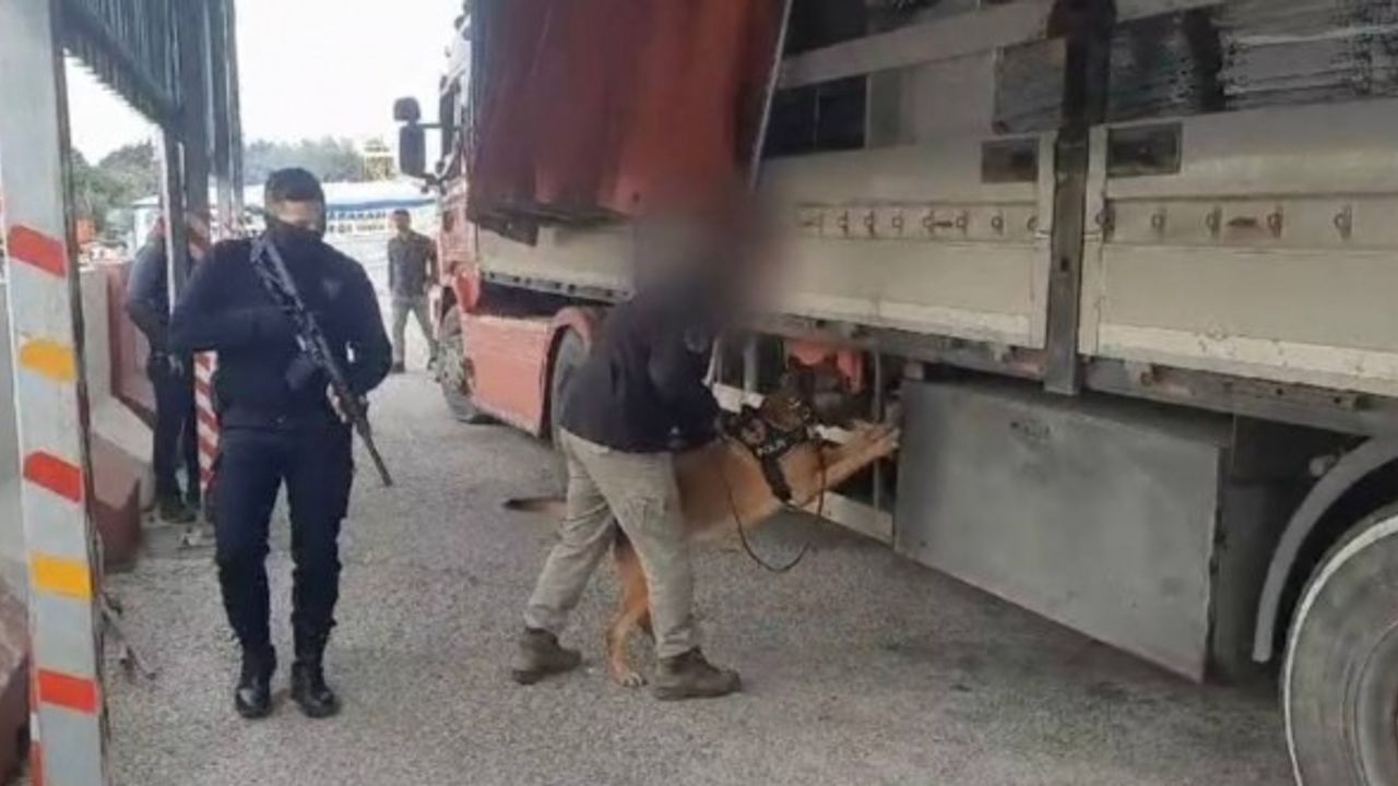 Osmaniye’de 4 kilo 550 gram sentetik uyuşturucu ele geçirildi