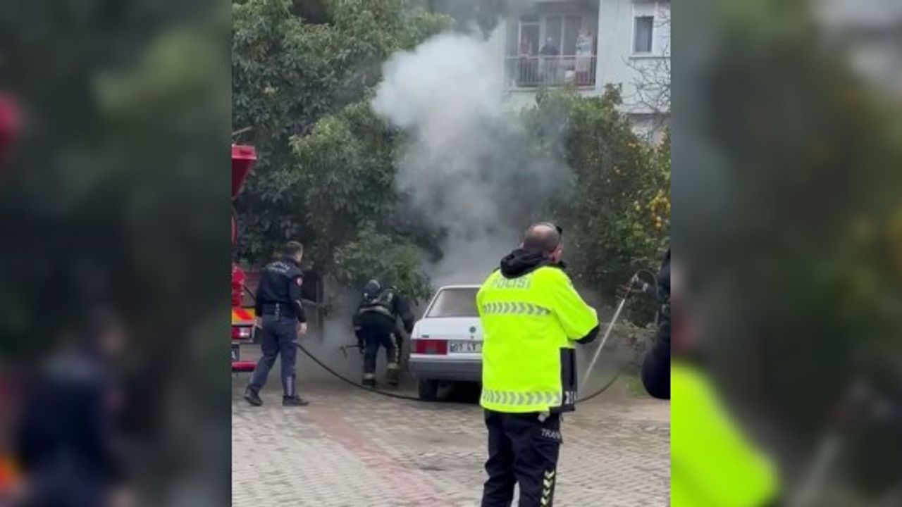 Park edip gittiği otomobilini geldiğinde yanarken buldu