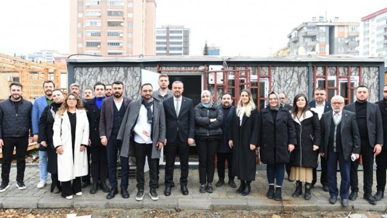 AK Parti Onikişubat Belediye Başkan Adayı Toptaş, İnşaat Mühendisleri ve Mimarlarla Bir Araya Geldi