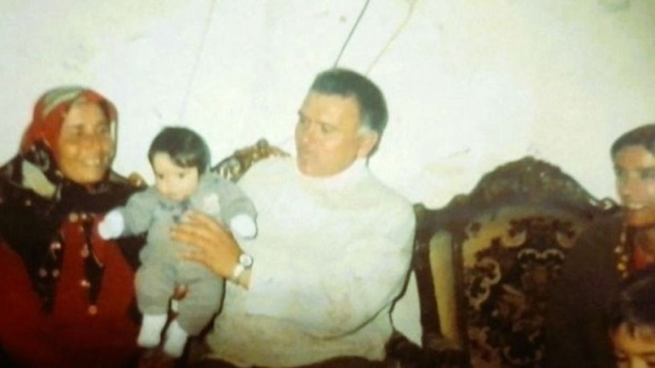 Fotoğraftaki O Bebek 20 Yıl Sonra Katili Oldu!