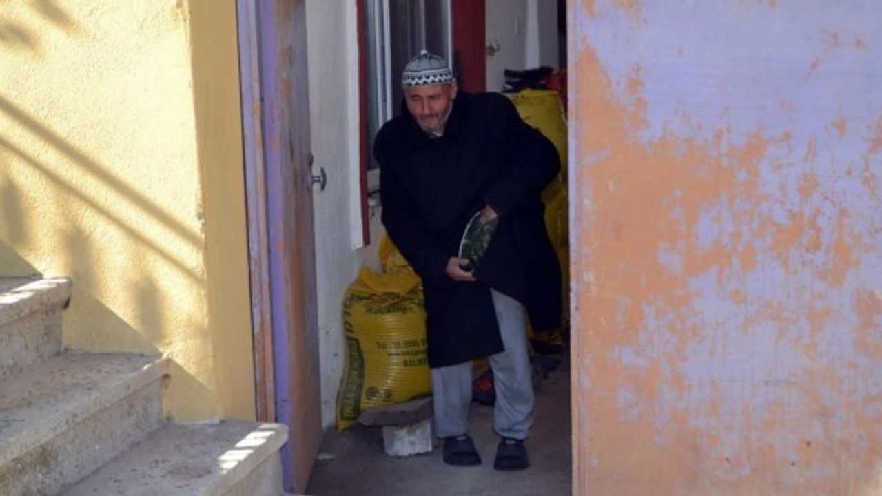 Tüyler Ürperten Olay: Vefatından 3 Yıl Sonra Tekrar Görüldü 44 Yıl Daha Yaşadı!
