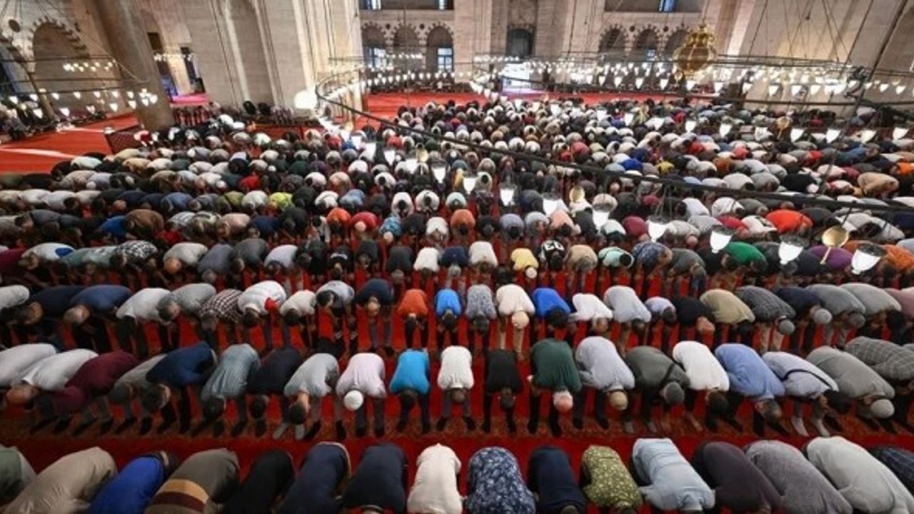 İllere Göre Bayram Namazı Saatleri
