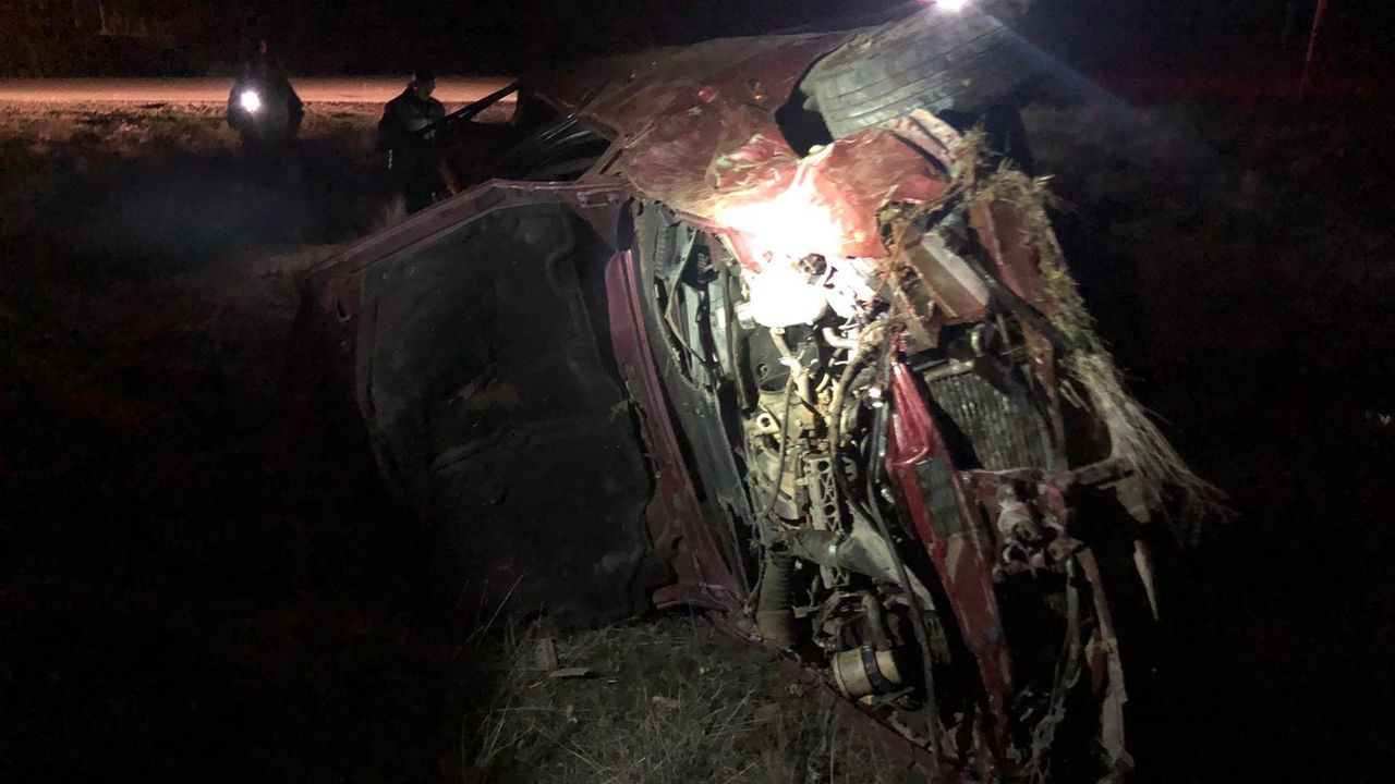 Kahramanmaraş'ta 14 Yaşındaki Ehliyetsiz Sürücü Takla Attı: 2 Yaralı