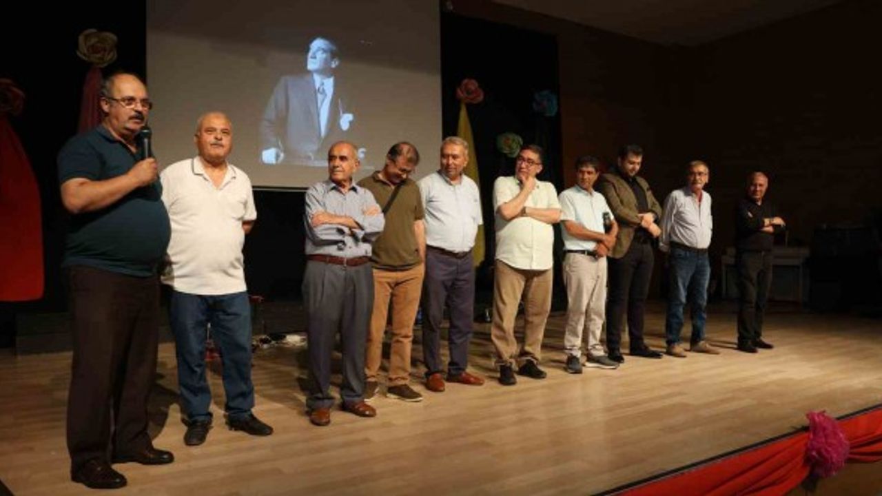 Kahramanmaraş'ta Emektar Öğretmenler Öğrencileriyle Buluştu