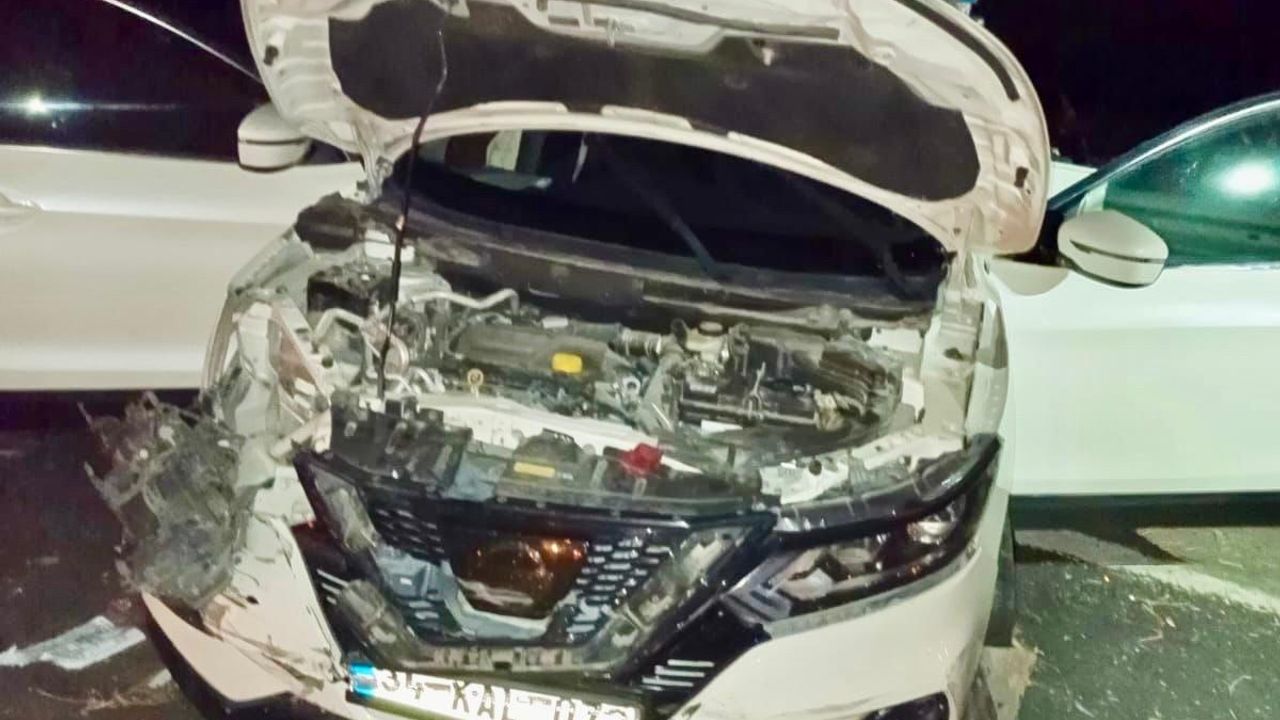 Kahramanmaraş’ta Tır ile Otomobil Çarpıştı: 3 Yaralı!