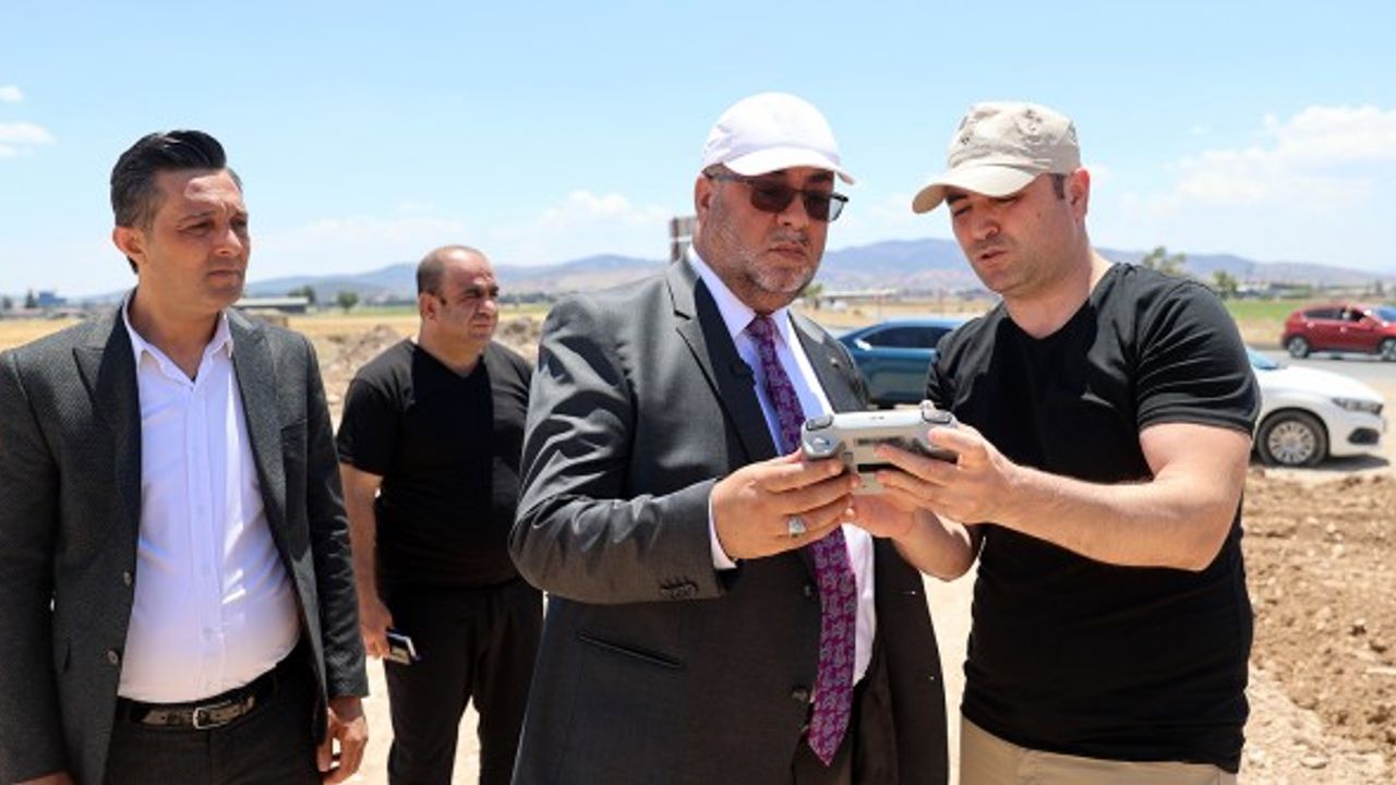 Kahramanmaraş Dulkadiroğlu-Çağlayancerit Yolu Çalışmaları Yeniden Başladı