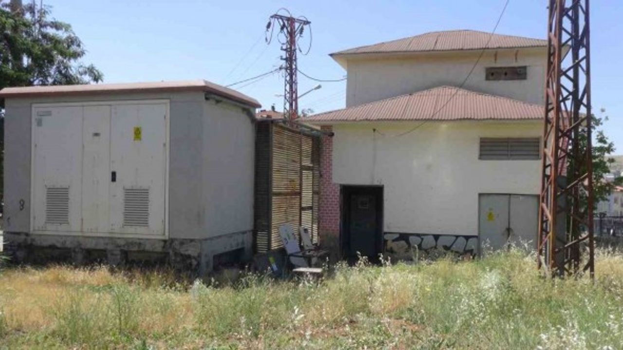 Kahramanmaraş'ta Trafo Merkezine Zarar Verip, İlçeyi Elektriksiz Bıraktılar
