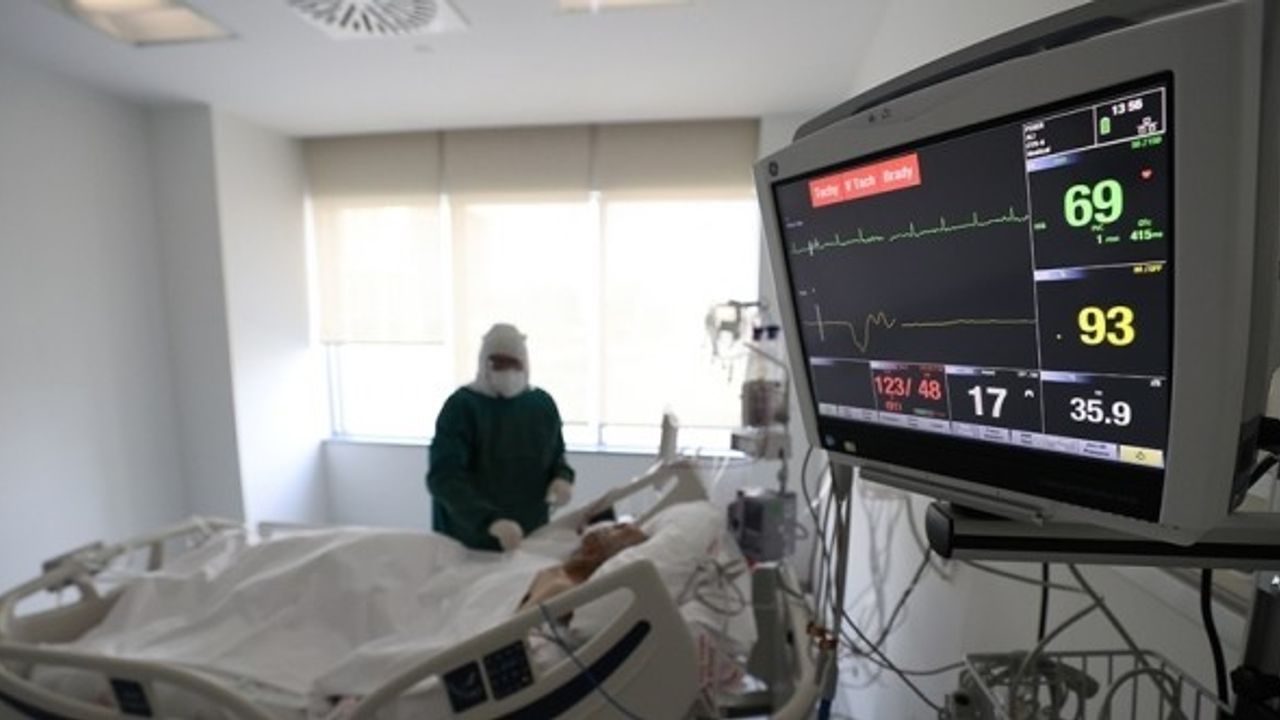 Uzmanı Açıkladı: Genç Yaşta Kalp Krizi Vakalarındaki Artışın Nedeni Covid-19 mu?